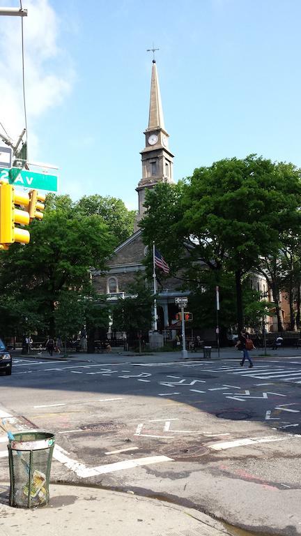 East Village Homestay New York Buitenkant foto